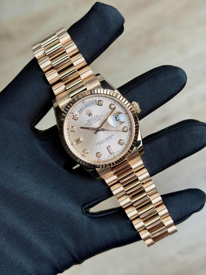 Day-Date 118235 "Rose Sundust Diamant“ 36MM